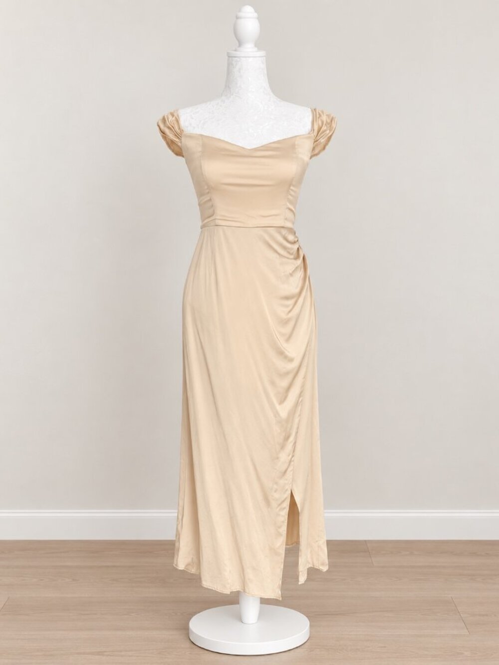 Reformation Genesis Silk Dress Champagne Size 2 | Puff Sleeve Sweetheart Midi
